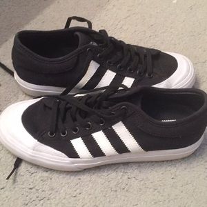 Adidas skateboarding shoes